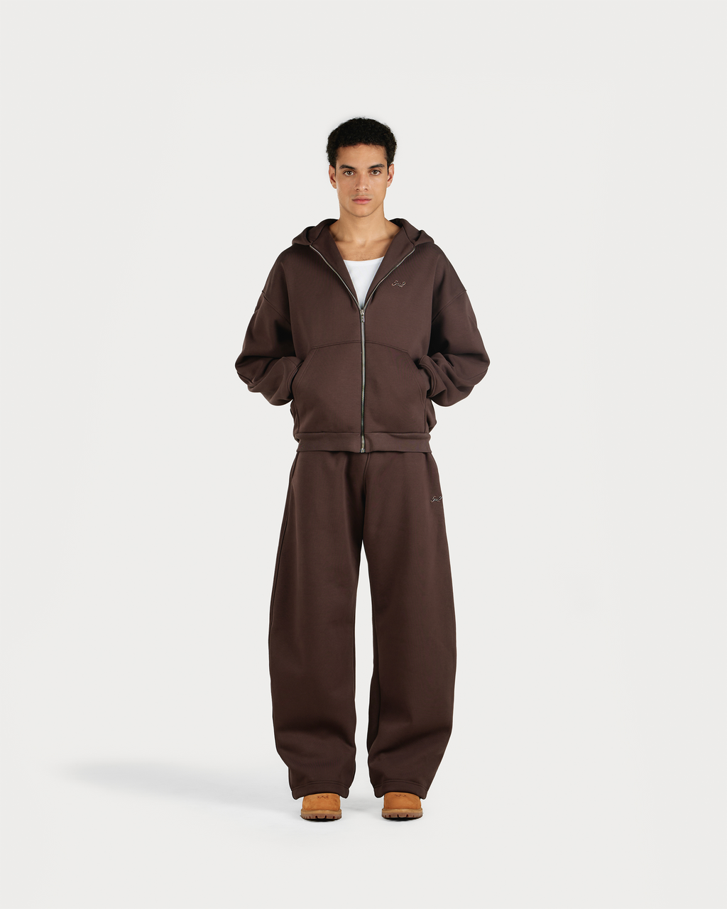 Earth Nova Track – Pants